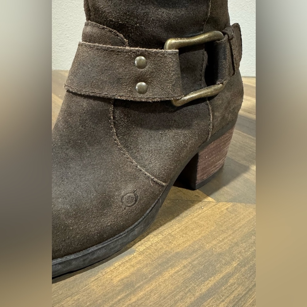Born Brown Sueded Leather Heeled Boots with Buckle - Picture 11 of 16